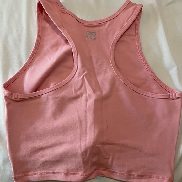 Fit Couture Collection Zoe Crop Too - Picture 3 of 3